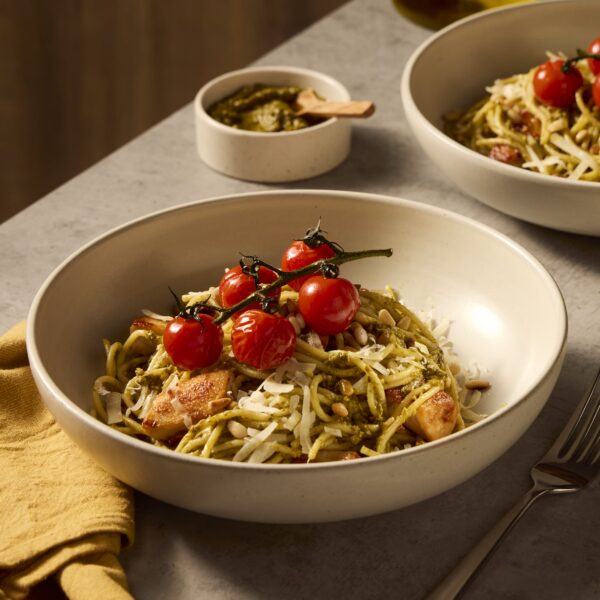 Recept Pasta pesto met kip en pijnboompitjes Grand'Italia