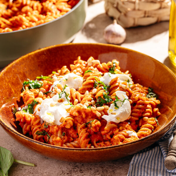 Recept vegetarische pasta tomatensaus Eef kookt zo x Grand'Italia